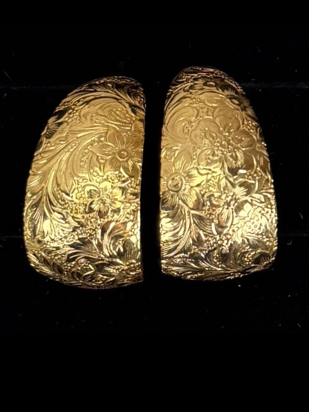 Beautiful, lightweight etched, goldtone, wide costume earrings
